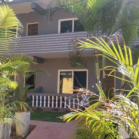 Cocks Town Hotel Arambol Exterior photo